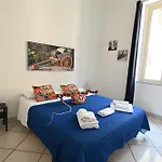 Triskeleshome *