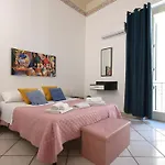 Triskeleshome * Palermo